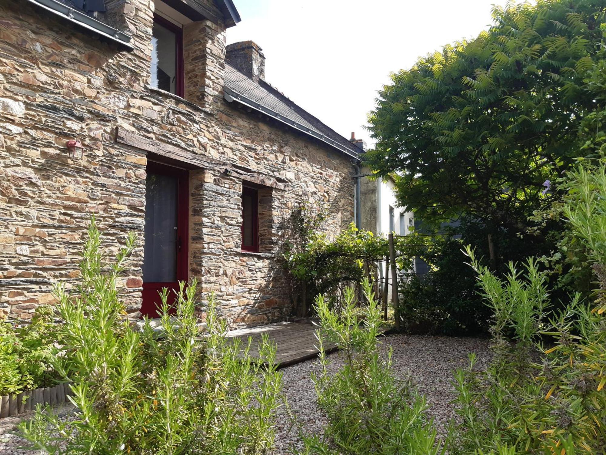 La Maison Paisible Guéméné-Penfao Exteriör bild